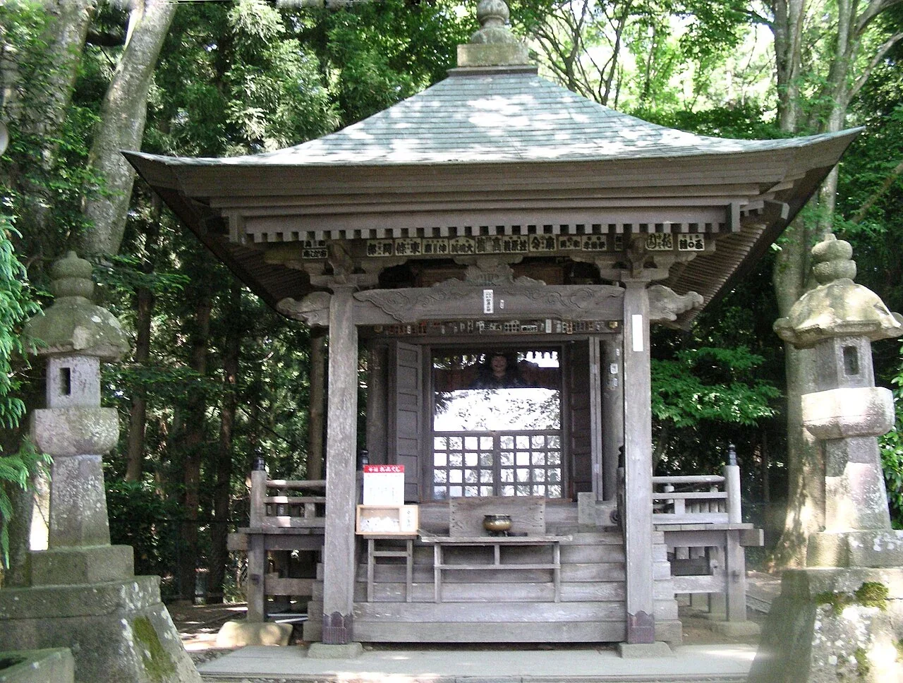 高館義經堂・實景照片