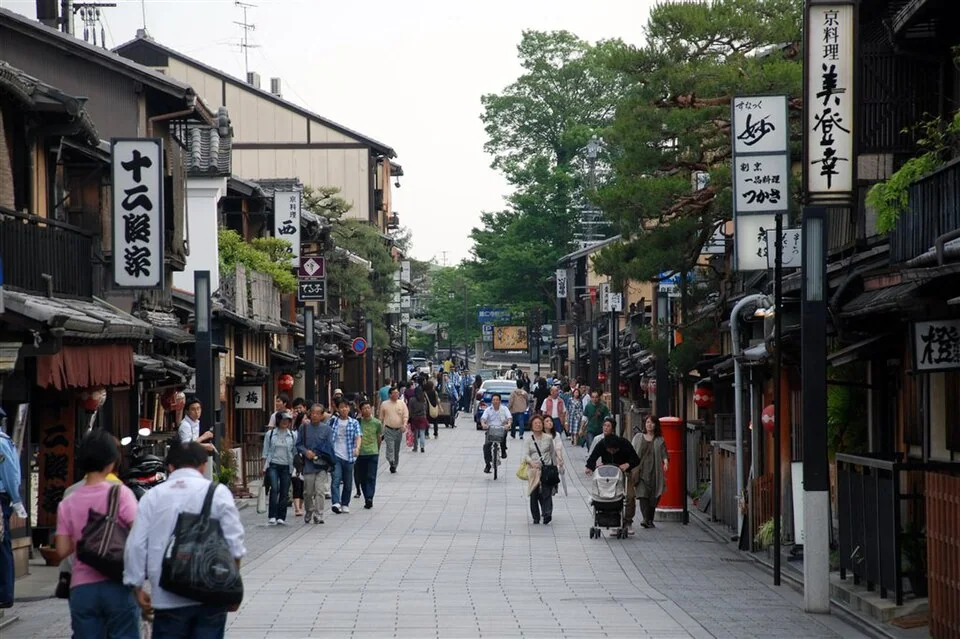祇園花見小路街道與沿街建築