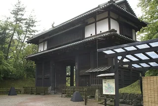 弘前城東門 弘前城 東門