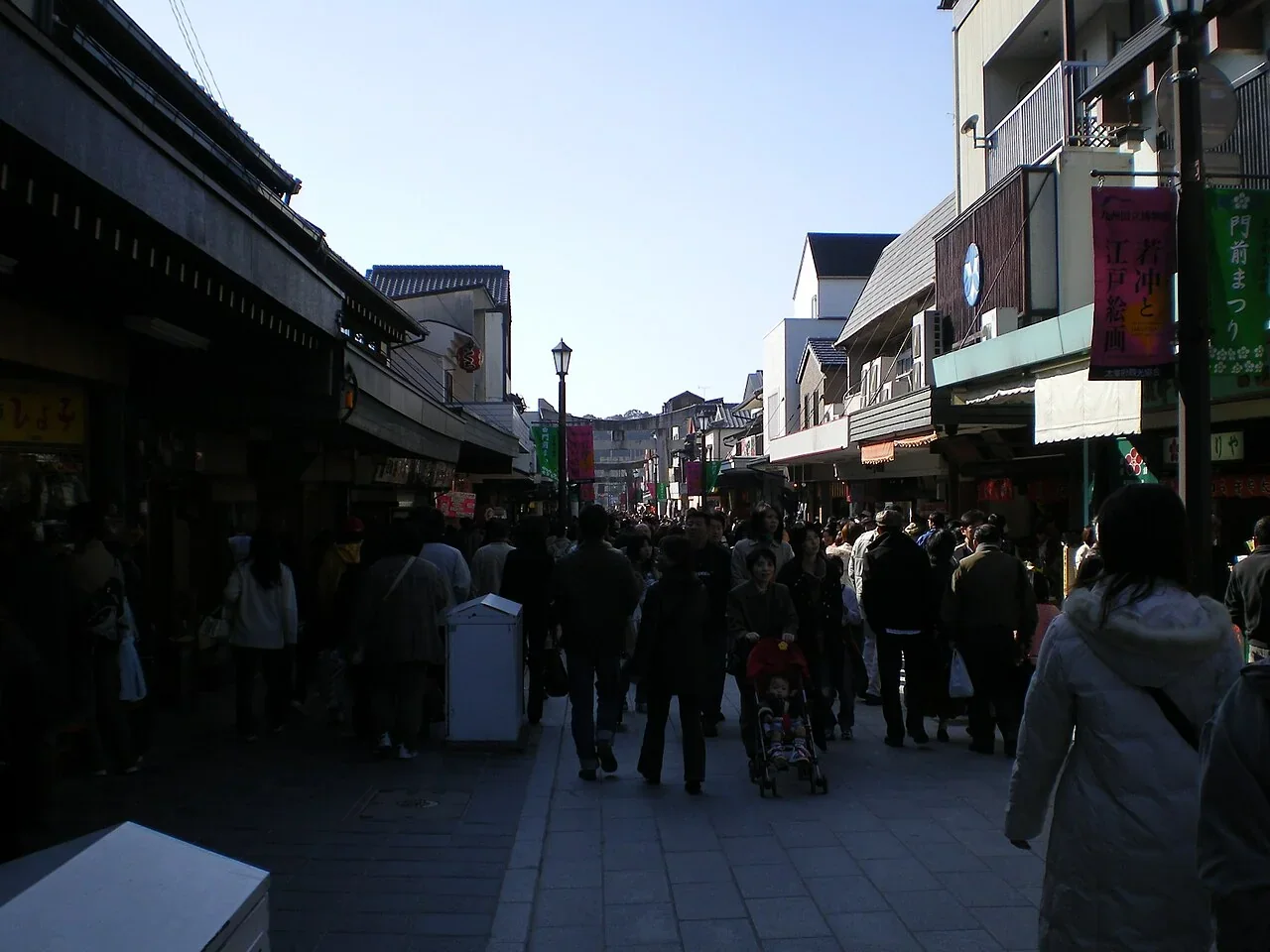 太宰府天滿宮表參道的商店街風景